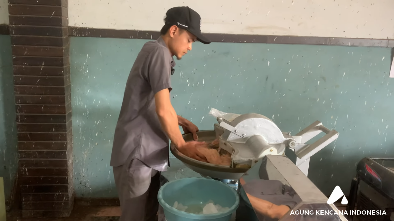 penghasilan jasa penggilingan daging bakso